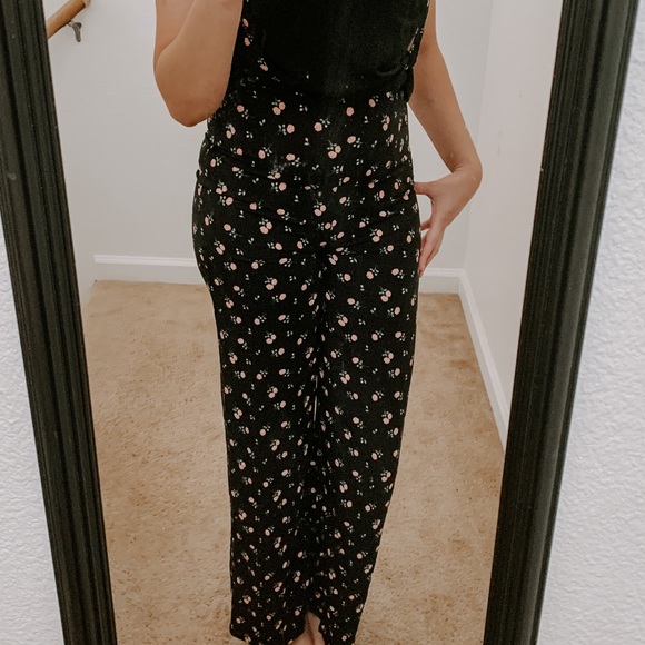 Forever 21 Floral Wide Leg Suspender Pants - Picture 9 of 11